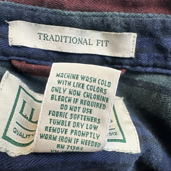 LL Bean Hurricane Shirt Men XL Burgundy Flannel Lined Shacket Outdoor 298205 - Picture 3 of 16